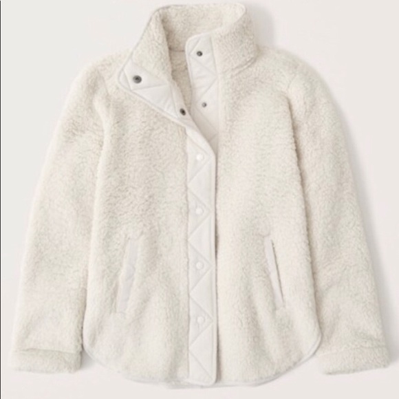 Abercrombie and Fitch Cream Sherpa Nylon Trim Snap Up Jacket. Size Small - Picture 4 of 10